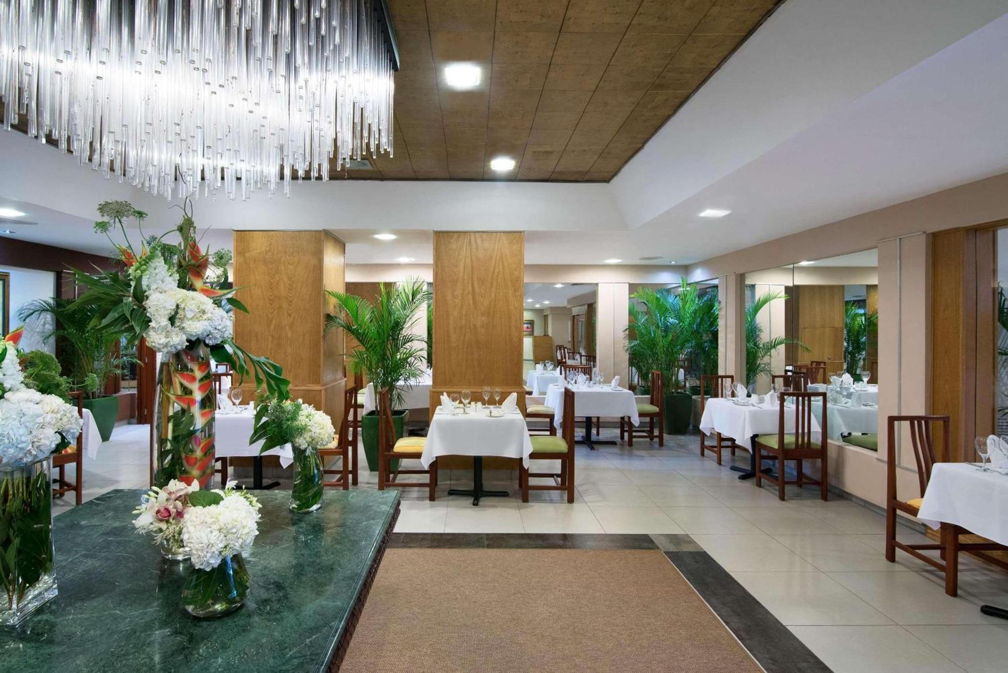 Radisson Hotel Santo Domingo Zewnętrze zdjęcie