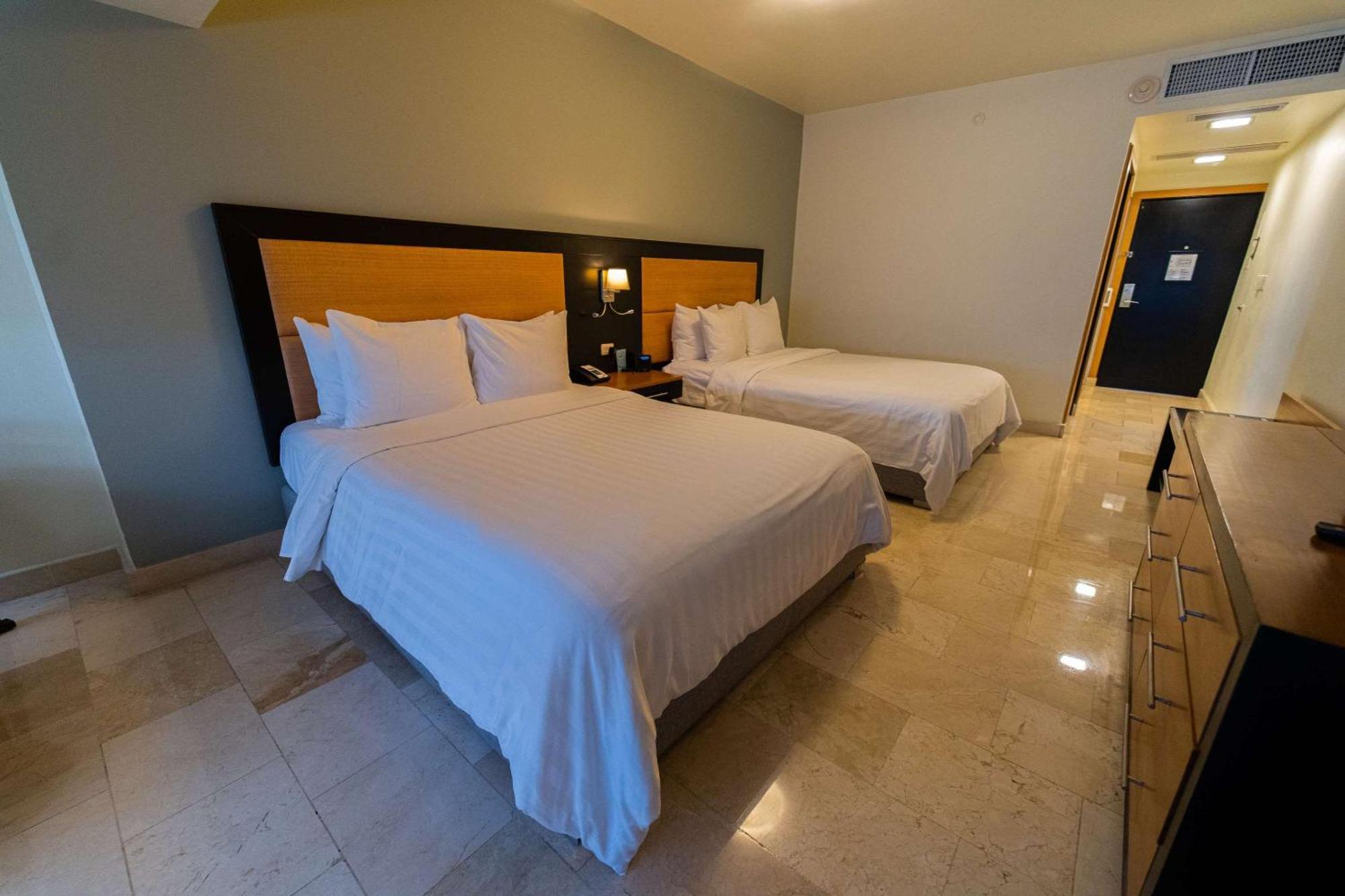 Radisson Hotel Santo Domingo Zewnętrze zdjęcie